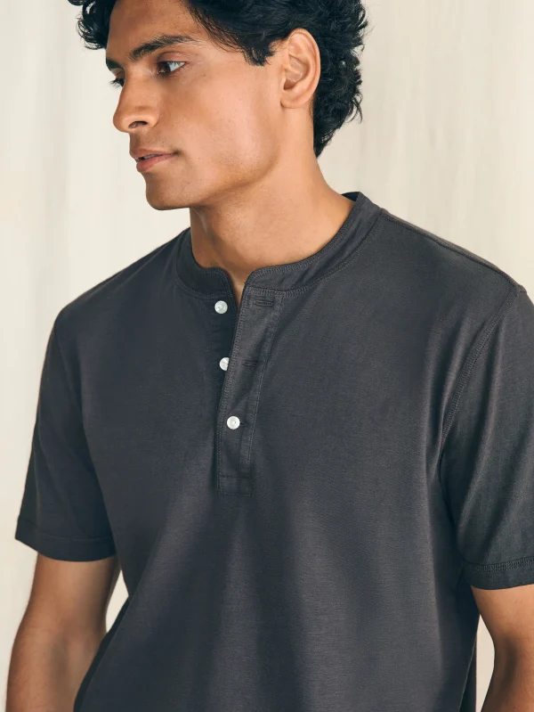 T-Shirts & Henleys | Faherty Brand Short-Sleeve Sunwashed Henley - Washed Black